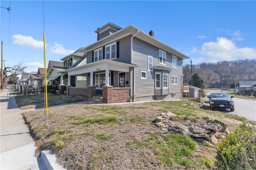 3101 Saint Joseph Avenue, St Joseph, MO 64505