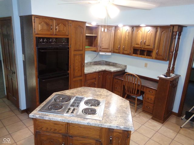 29 S Meadow Lane, Rockville, IN 47872