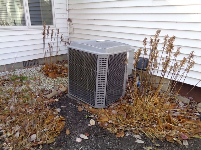 29 S Meadow Lane, Rockville, IN 47872