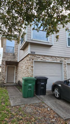12663 Ashford River, Houston, TX 77072