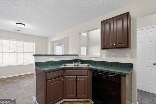 4121 Ravenwood Court, Union City, GA 30291