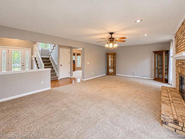 15699 Mountainside Drive, Macomb, MI 48042