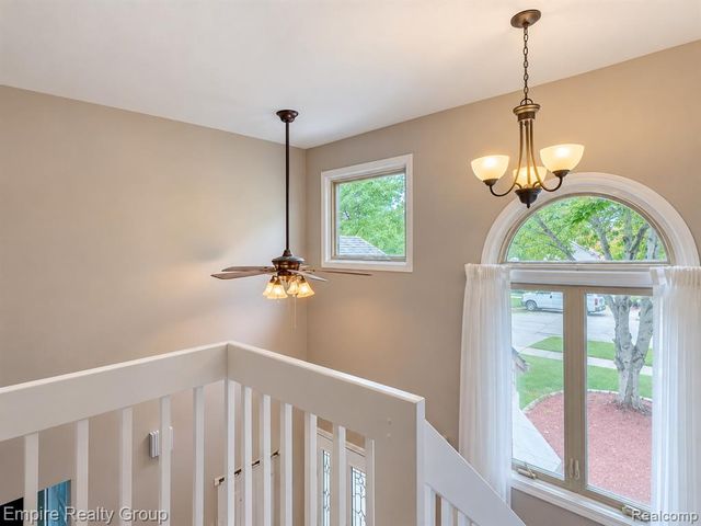 15699 Mountainside Drive, Macomb, MI 48042