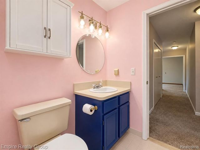 15699 Mountainside Drive, Macomb, MI 48042
