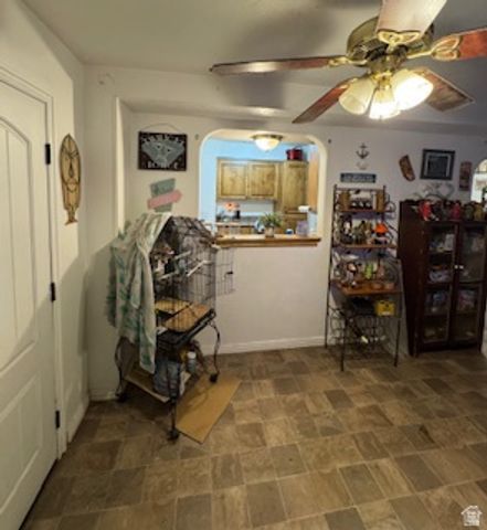 5260 S DUKE LN, Taylorsville, UT 84129