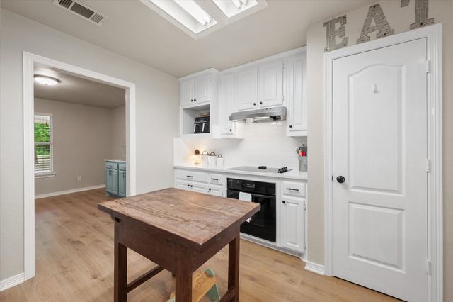114 County Road 3187, Corsicana, TX 75109