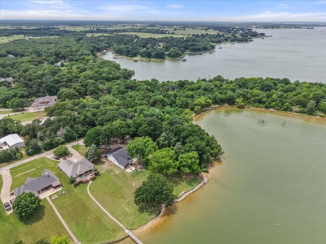 114 County Road 3187, Corsicana, TX 75109