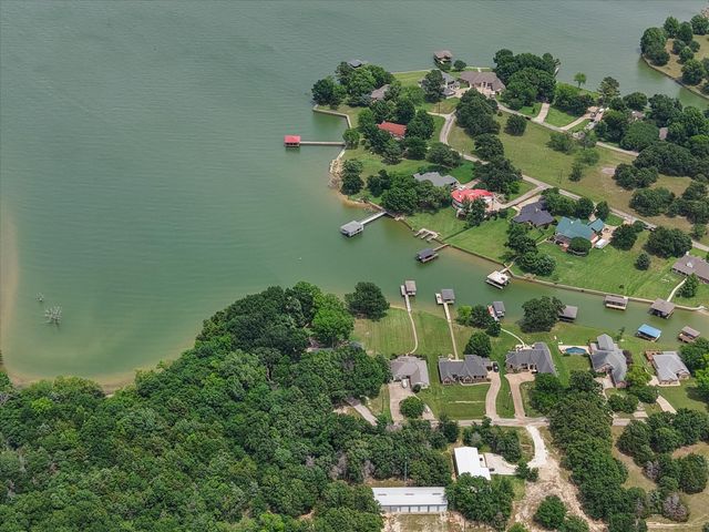 114 County Road 3187, Corsicana, TX 75109