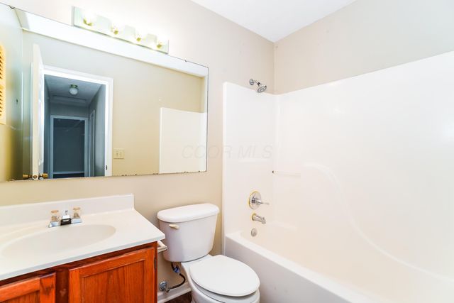 1563 Dream Court, Reynoldsburg, OH 43068