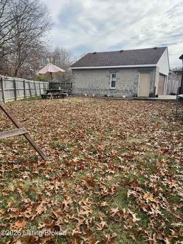 7901 Jennifer Ridge Pl, Louisville, KY 40258