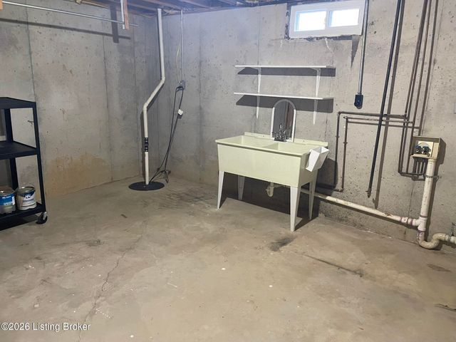 7901 Jennifer Ridge Pl, Louisville, KY 40258