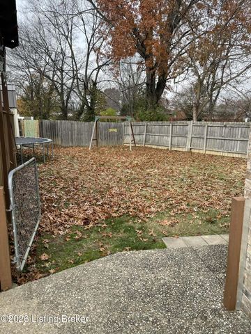 7901 Jennifer Ridge Pl, Louisville, KY 40258