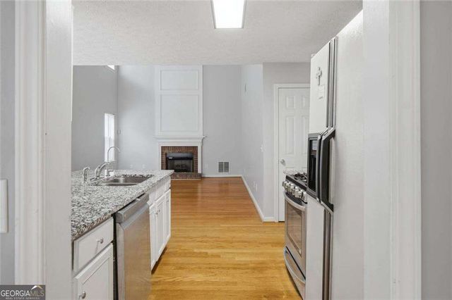 3015 Dominion Walk Lane, Snellville, GA 30078