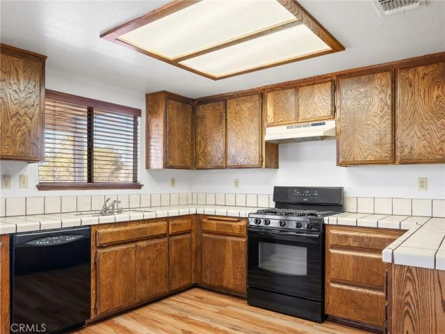 21940 Biloxi, Apple Valley, CA 92307