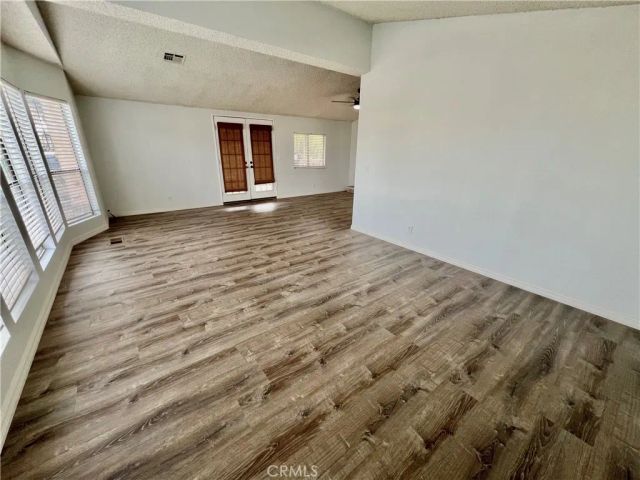 2121 E Avenue I 49, Lancaster, CA 93535