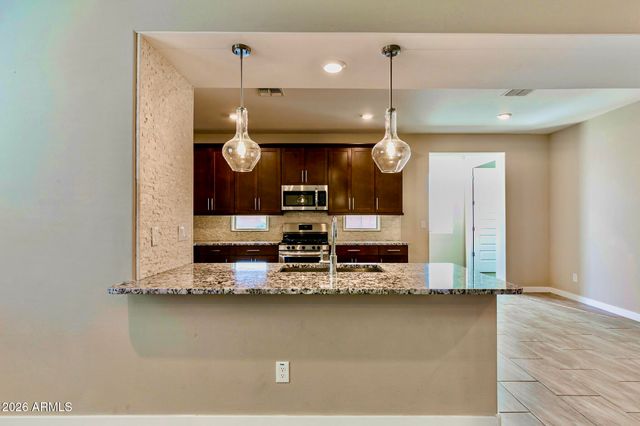 16517 W CHARLOTTE Drive, Surprise, AZ 85387