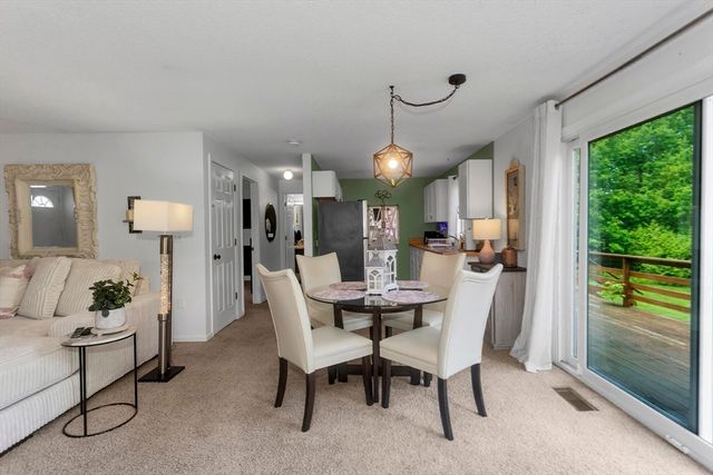 55 Pleasant 9, Granby, MA 01033