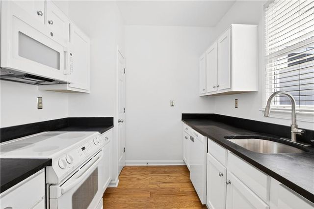 1170 N Highland NE Avenue B10, Atlanta, GA 30306