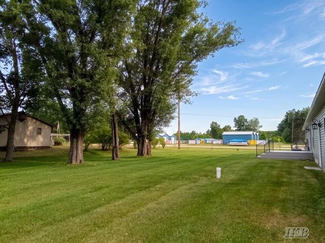 1245 Chappel Valley Road, Gladwin, MI 48624