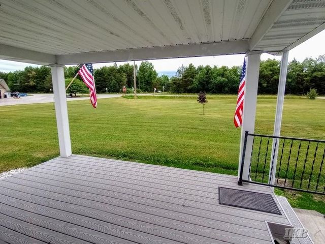 1245 Chappel Valley Road, Gladwin, MI 48624
