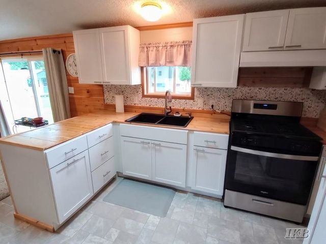 1245 Chappel Valley Road, Gladwin, MI 48624