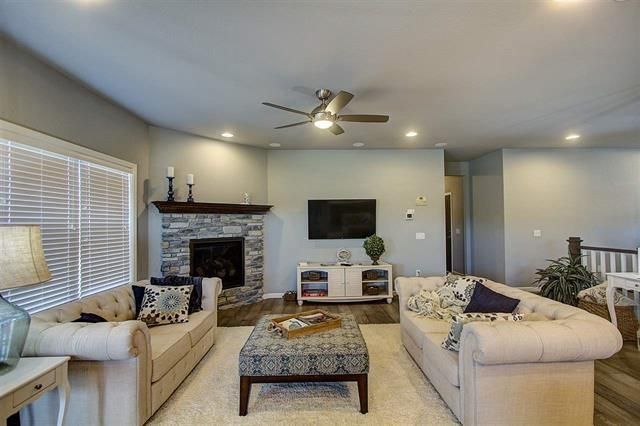 9622 Lost Pine Trail, Verona, WI 53593
