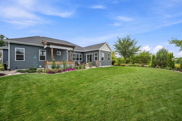 9622 Lost Pine Trail, Verona, WI 53593