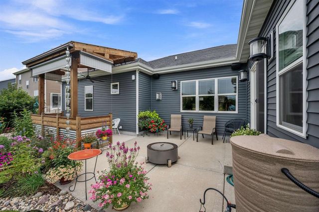 9622 Lost Pine Trail, Verona, WI 53593