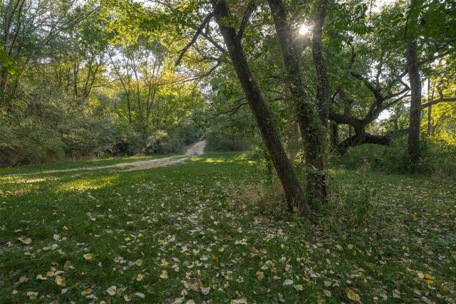 2031 Green Oaks Boulevard, Arlington, TX 76006