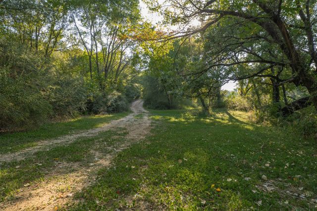 2031 Green Oaks Boulevard, Arlington, TX 76006