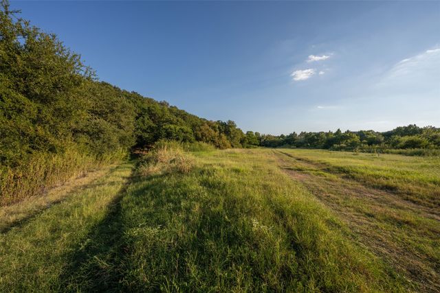 2031 Green Oaks Boulevard, Arlington, TX 76006