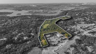 2031 Green Oaks Boulevard, Arlington, TX 76006