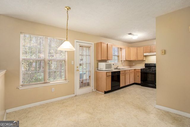 4103 Kingship Drive, Ellenwood, GA 30294