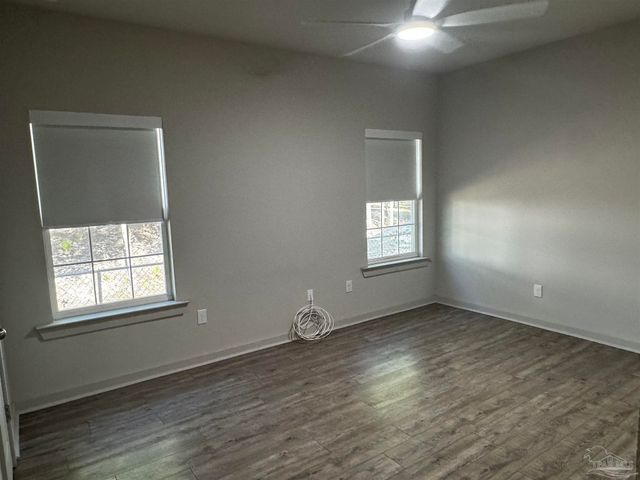 102 S G St, Pensacola, FL 32502