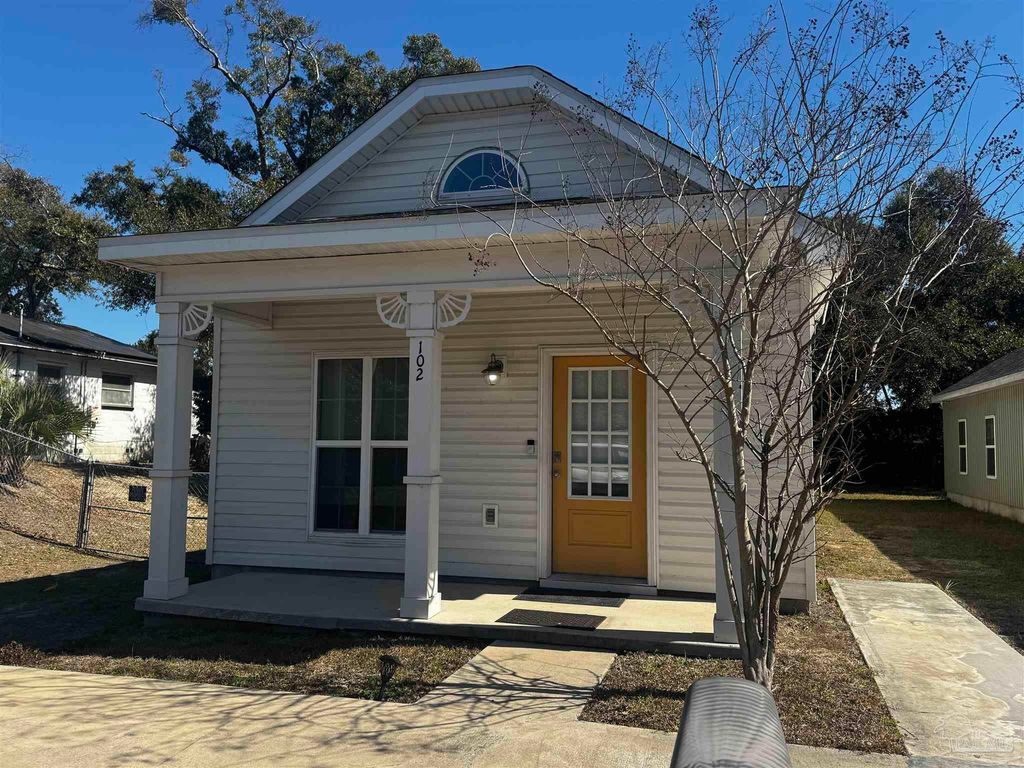102 S G St, Pensacola, FL 32502