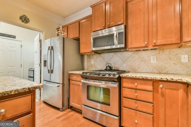 6649 Burnt Hickory Drive, Hoschton, GA 30548