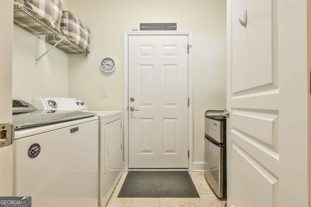 6649 Burnt Hickory Drive, Hoschton, GA 30548