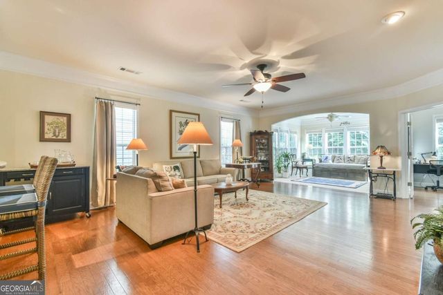 6649 Burnt Hickory Drive, Hoschton, GA 30548