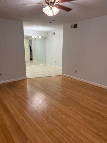 1311 Antoine Drive 110, Houston, TX 77055