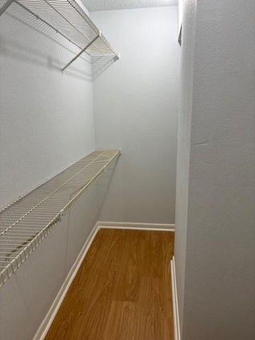 1311 Antoine Drive 110, Houston, TX 77055