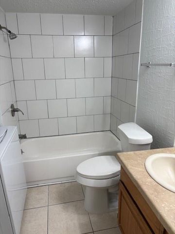1311 Antoine Drive 110, Houston, TX 77055