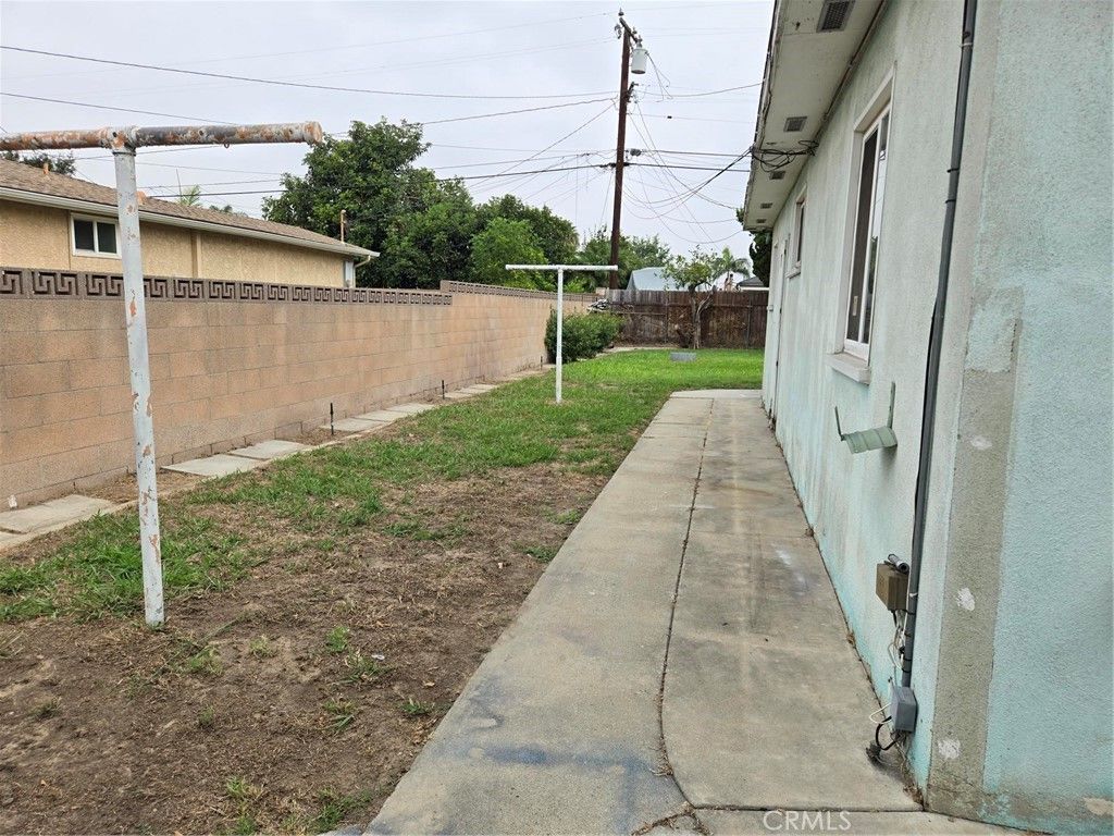 7245 Luxor, Downey, CA 90241 — photo 5