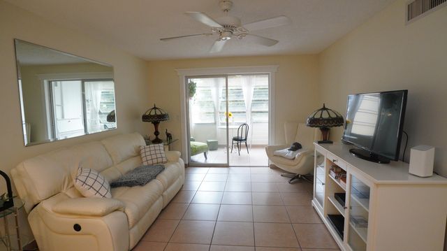 2615 NE 3rd Court 3140, Boynton Beach, FL 33435