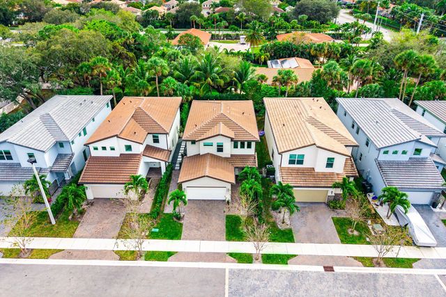 4310 Buttonwood Drive, Delray Beach, FL 33445