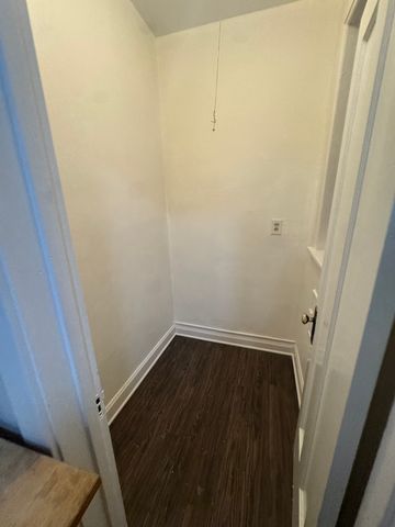 3008 W Cullom Avenue 1E, Chicago, IL 60618