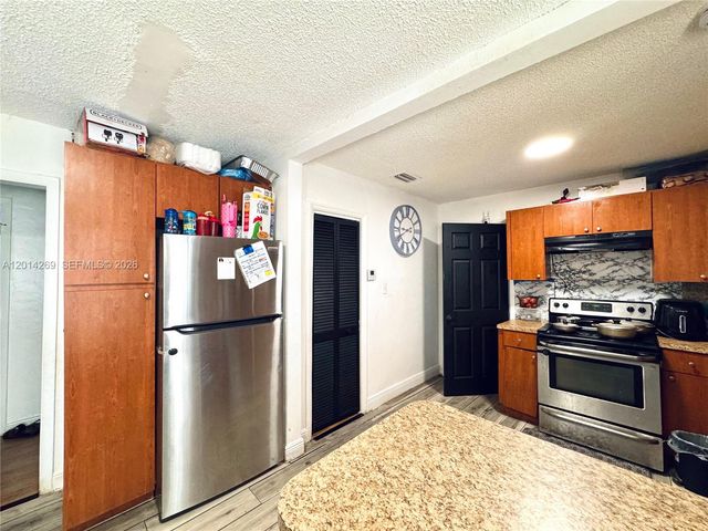 1484 NW 60th Street, Miami, FL 33142
