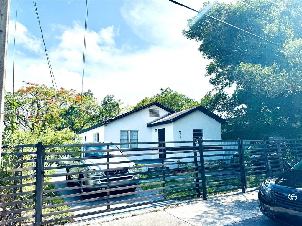 1484 NW 60th Street, Miami, FL 33142