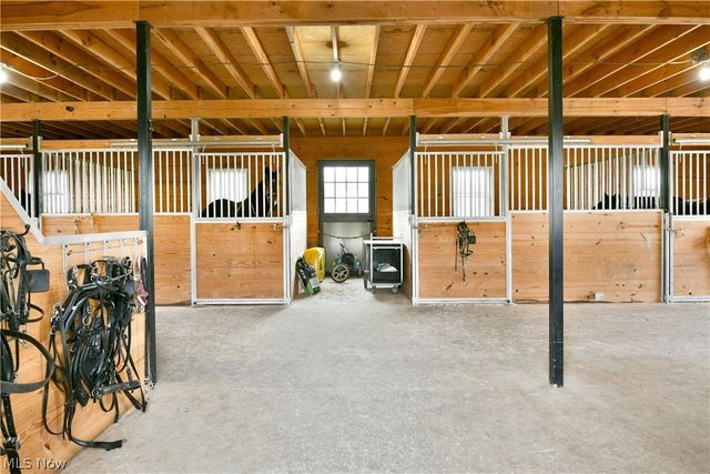 4429 Ireland Road, Rome, OH 44085