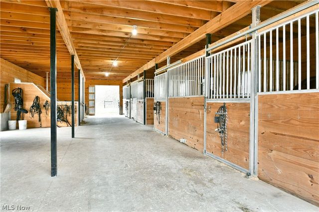 4429 Ireland Road, Rome, OH 44085