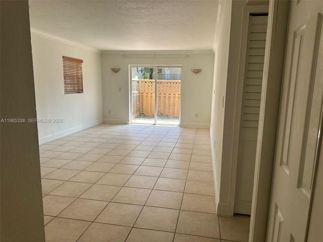 8500 SW 109th Ave 6-117, Miami, FL 33173